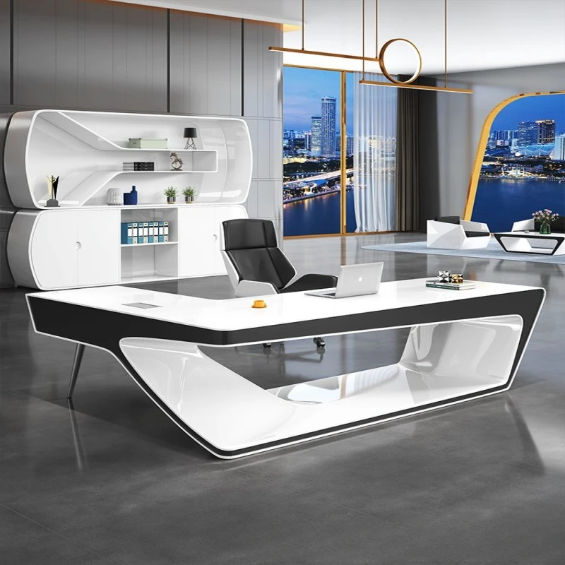 طاولة مكتب للمدير بتصميم عصري  - مراجعة Office Management Technology وسعره