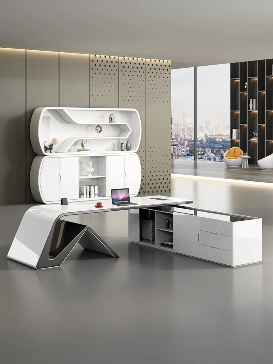 مكتب إداري فاخر بتصميم إبداعي  - مراجعة Office Technology Administration وسعره